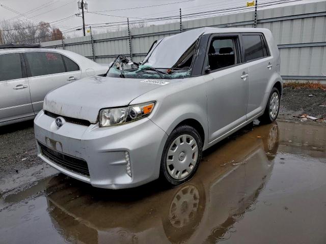  Salvage Toyota Scion