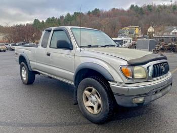  Salvage Toyota Tacoma