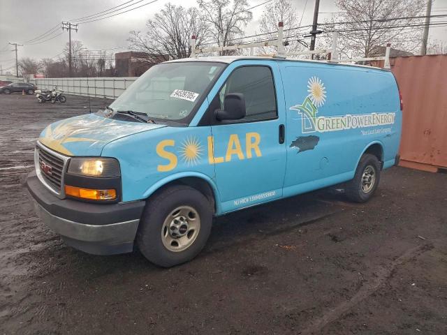  Salvage GMC Savana