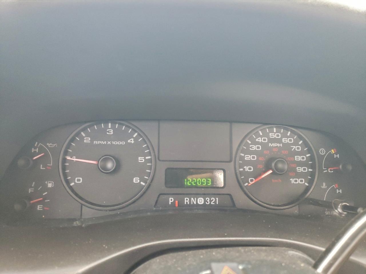 Ford F-350 Srw Super Duty Image 4