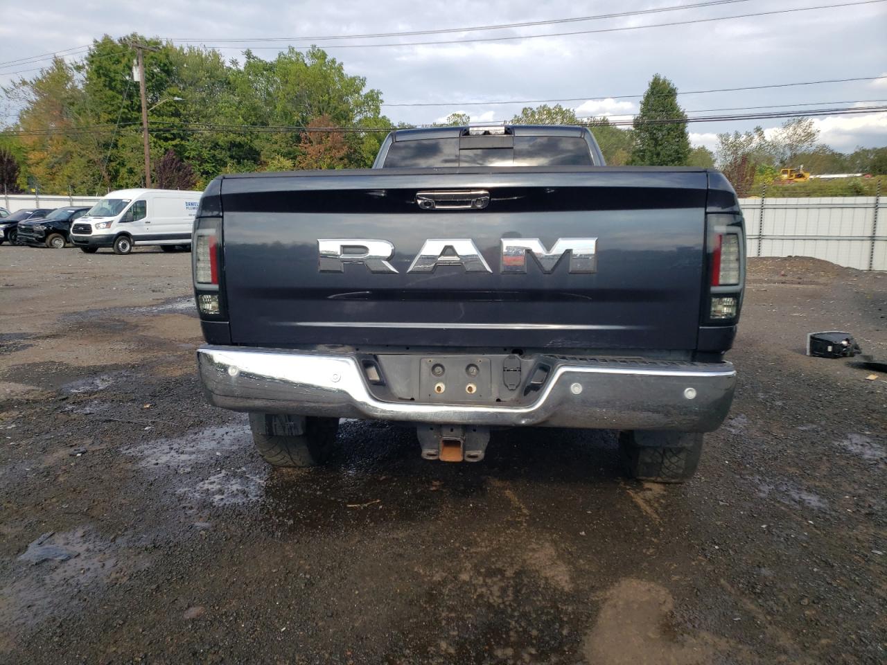 Ram 3500 Longhorn Image 5