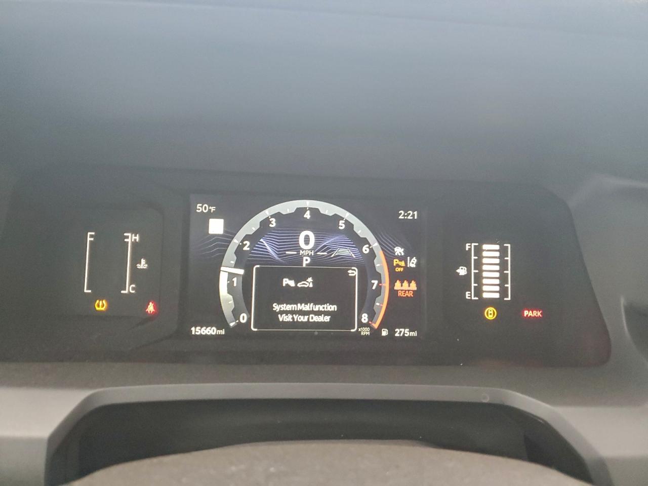 Toyota Tacoma Double Cab Image 3