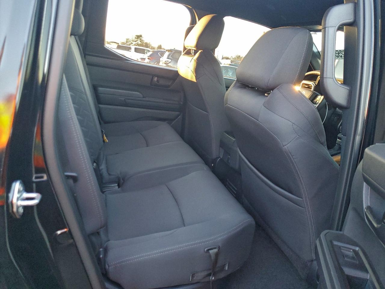 Toyota Tacoma Double Cab Image 5