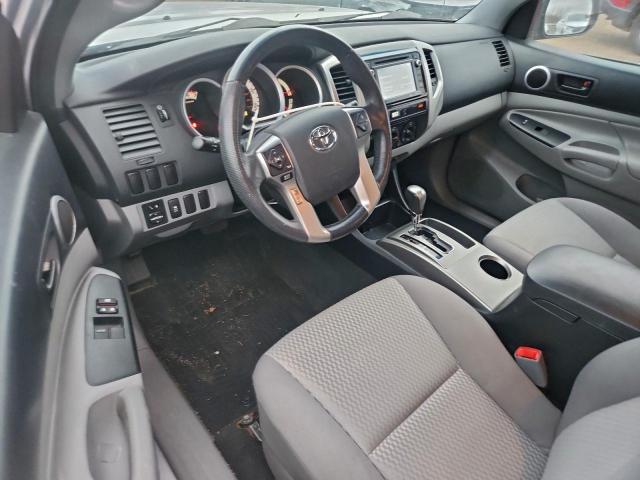 Toyota Tacoma Access Cab Image 3