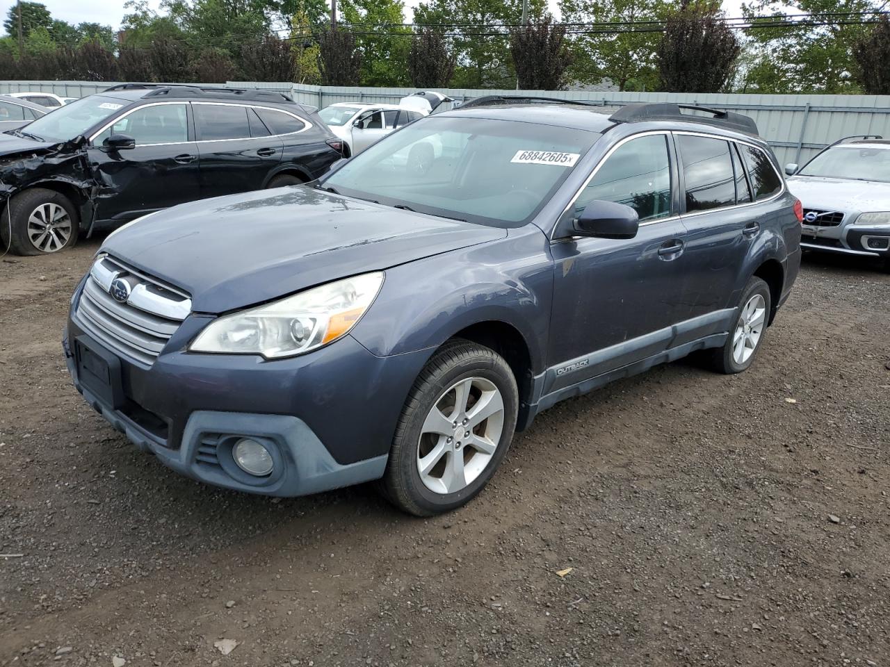 Subaru Outback 2.5i Premium Image 1