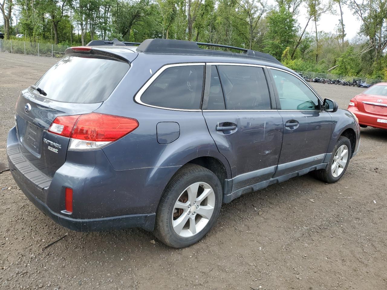 Subaru Outback 2.5i Premium Image 2
