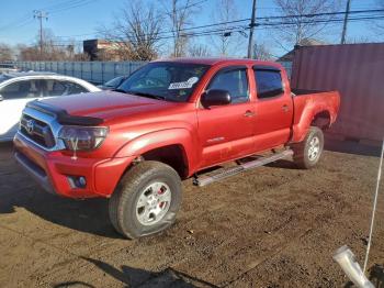  Salvage Toyota Tacoma