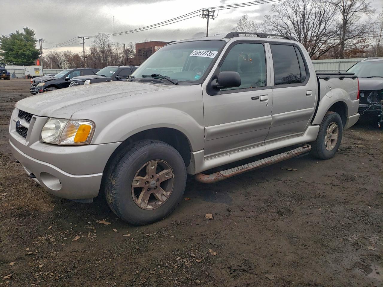 Ford Explorer Image 1
