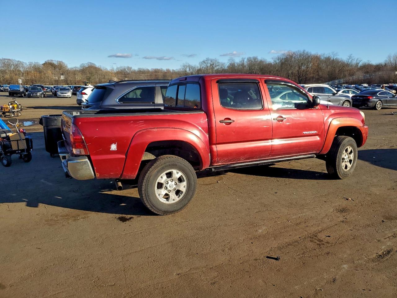 Toyota Tacoma Double Cab Image 2