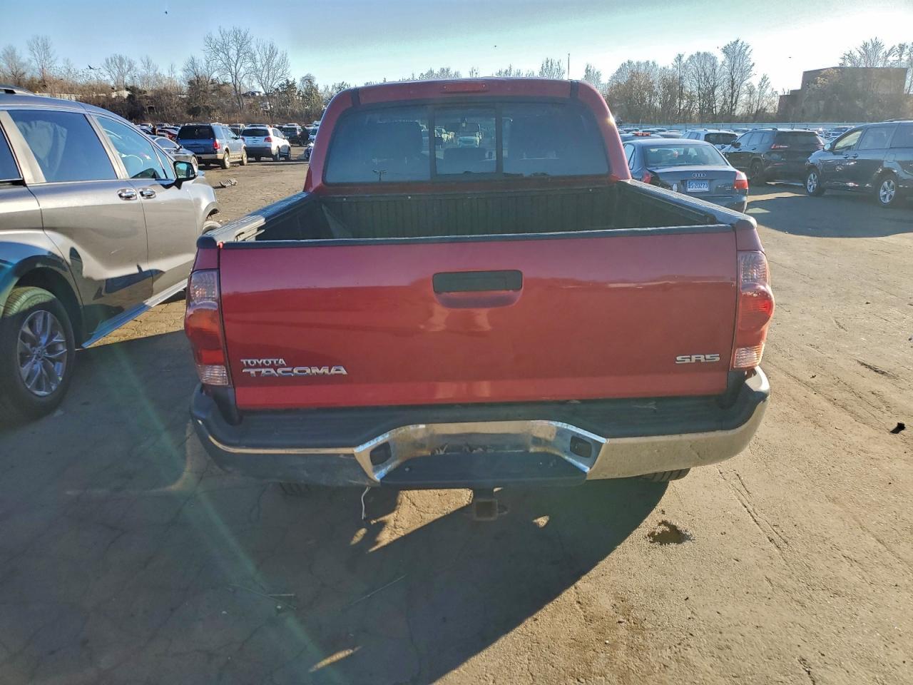 Toyota Tacoma Double Cab Image 4