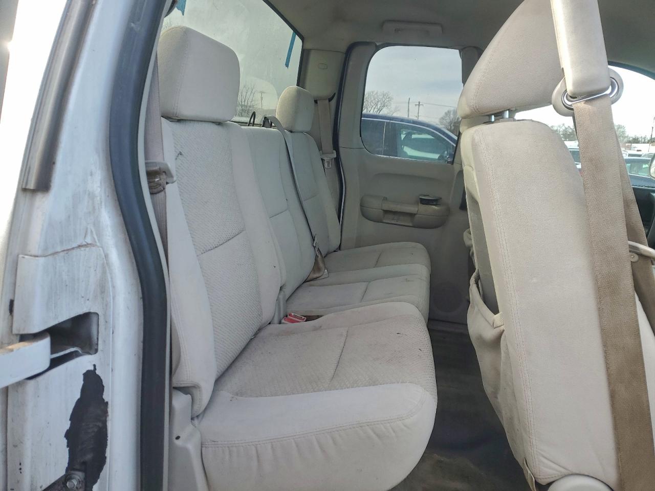 Chevrolet Silverado K2500 Heavy Duty Image 9