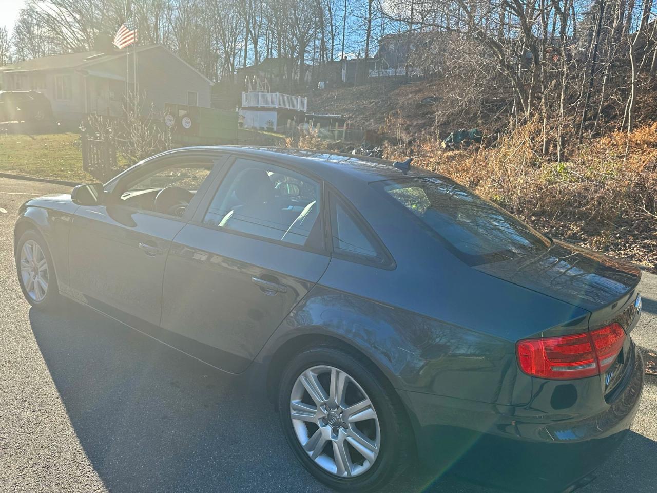 Audi A4 Premium Image 3