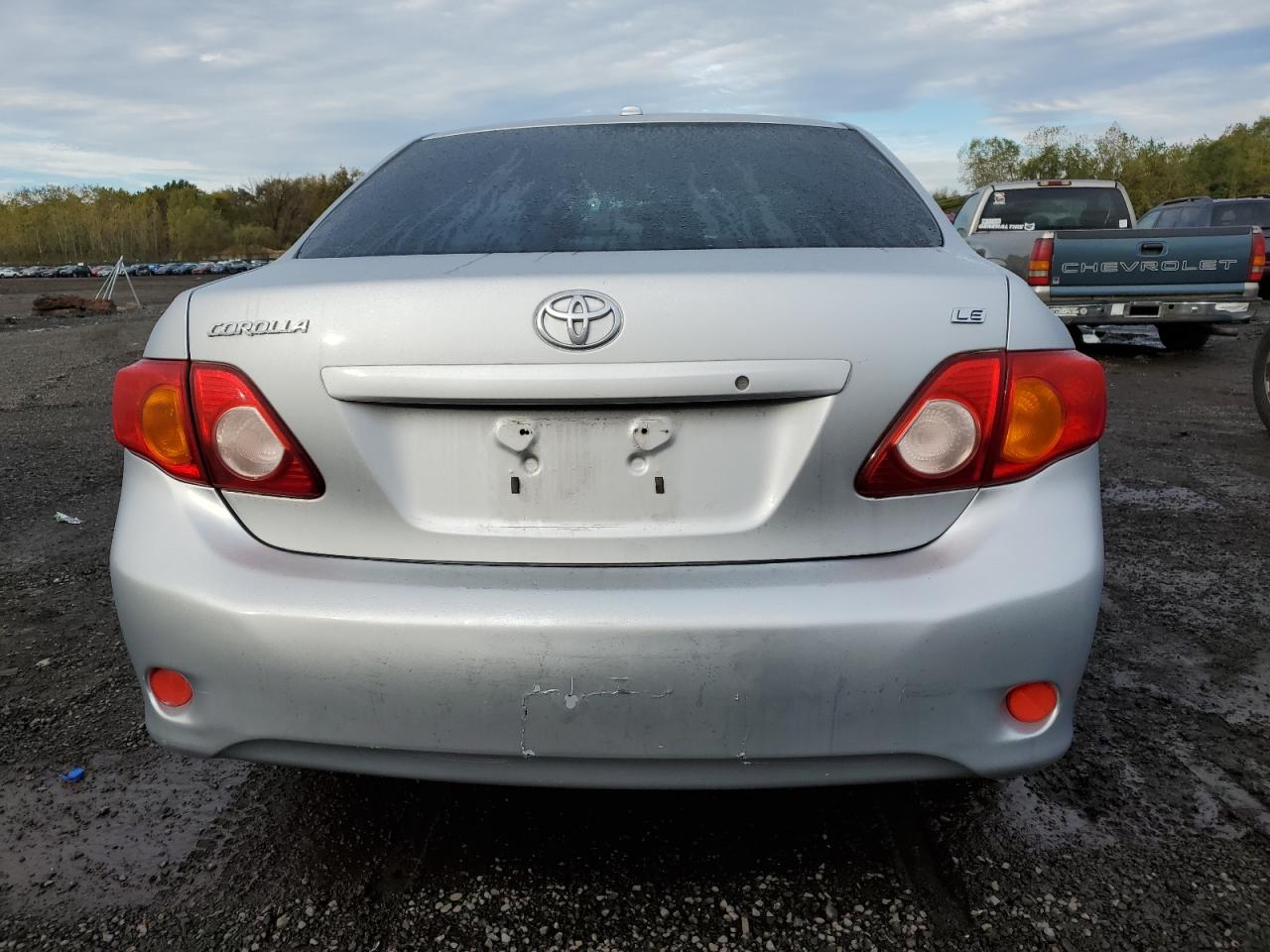 Toyota Corolla Base Image 5