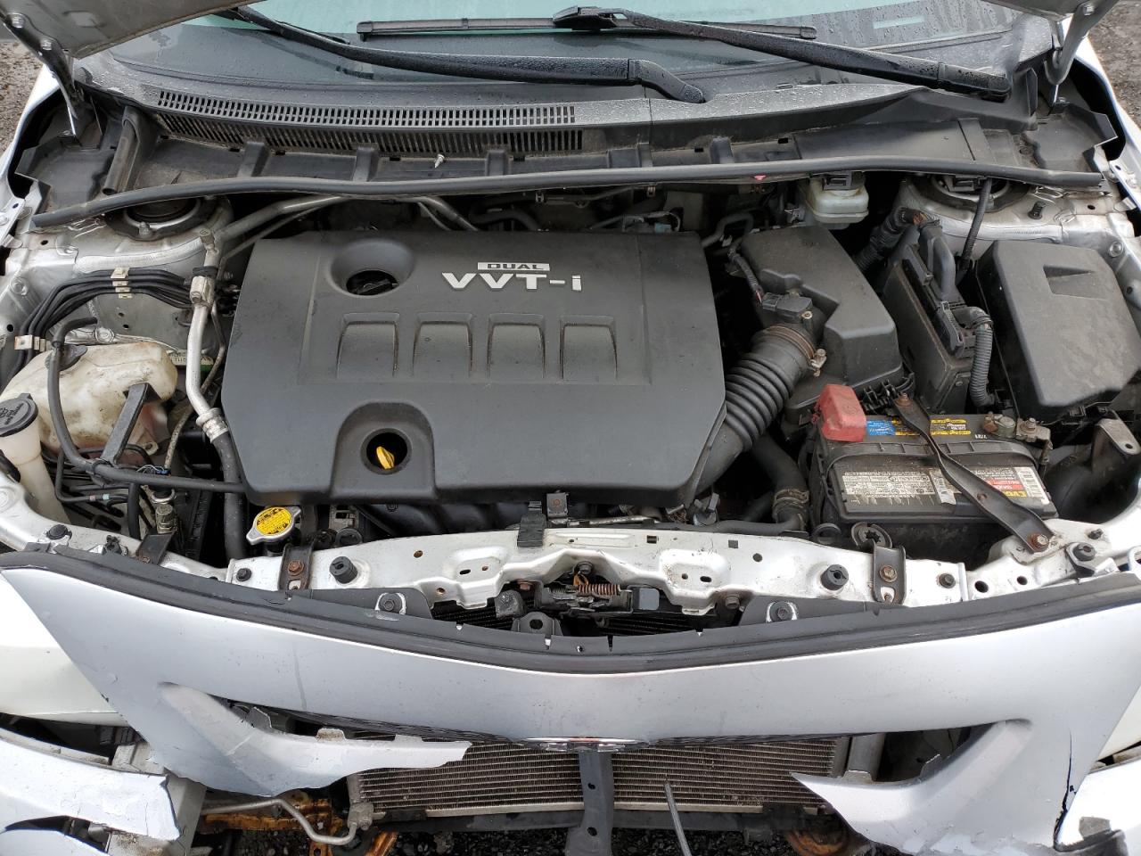 Toyota Corolla Base Image 11