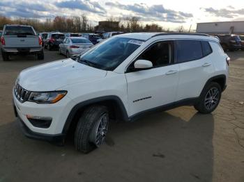  Salvage Jeep Compass