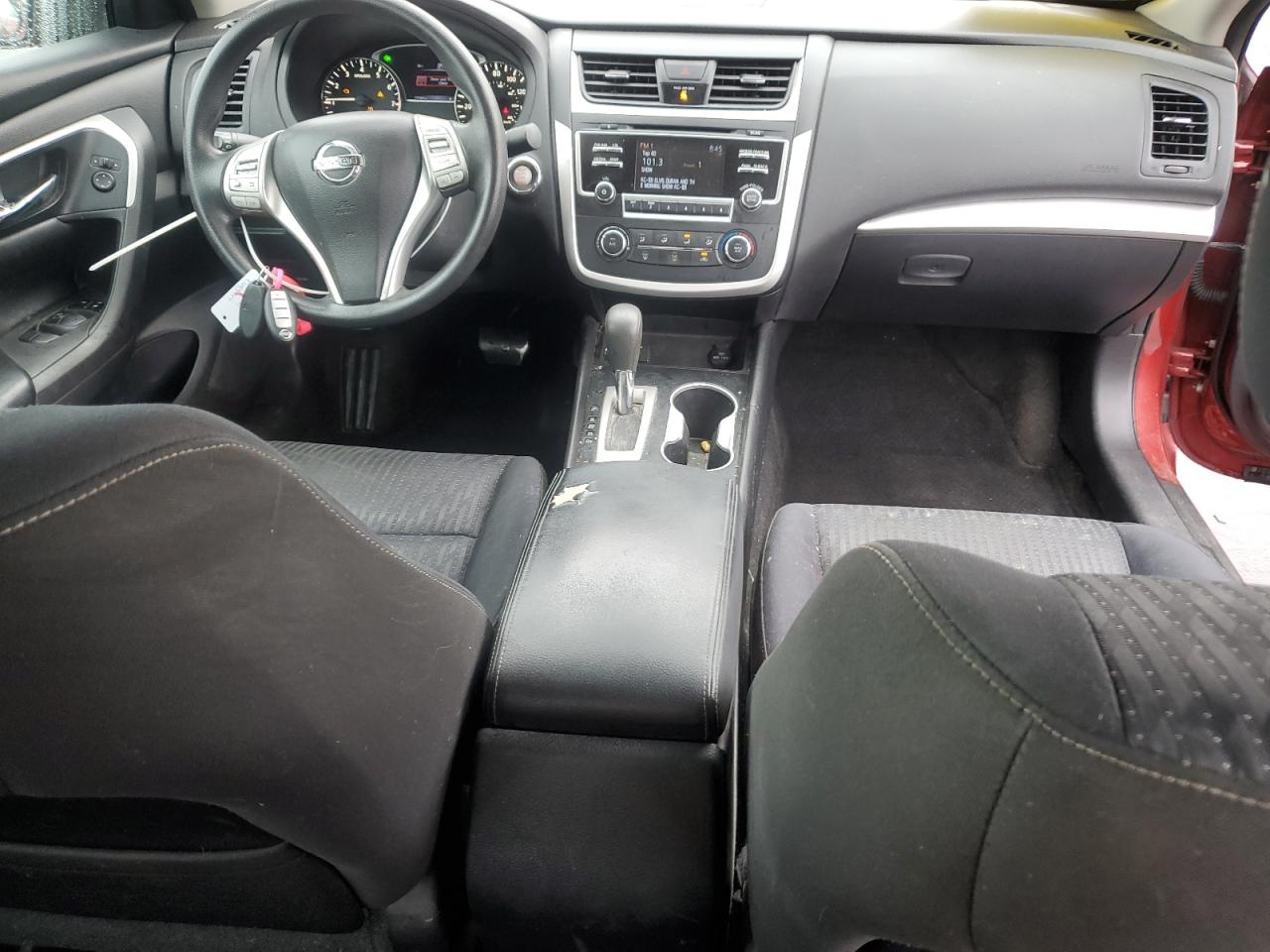 Nissan Altima 2.5 Image 10