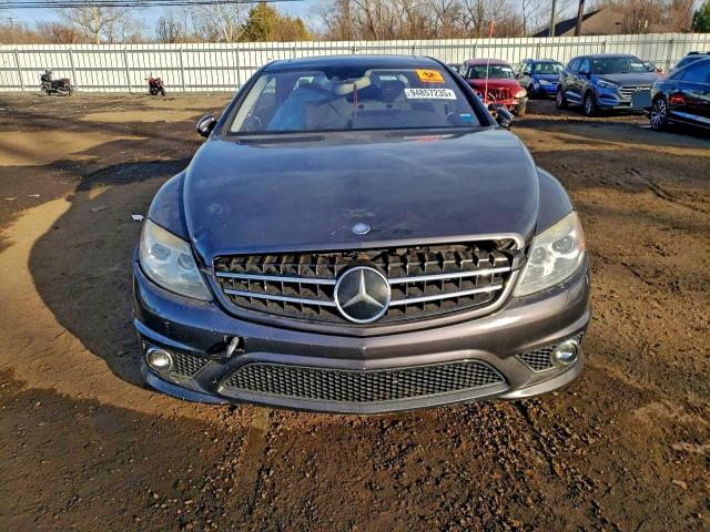 Mercedes-Benz C-Class 550 Image 6