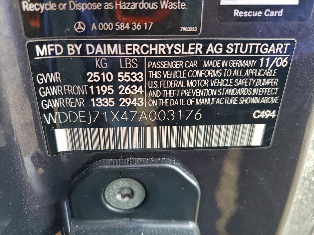 Mercedes-Benz C-Class 550 Image 8