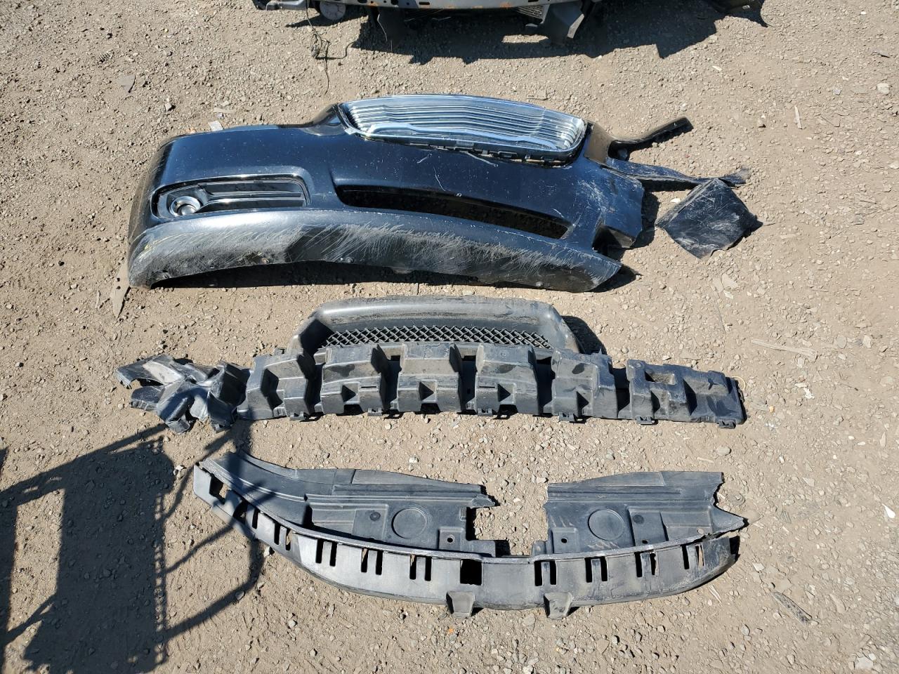 Chrysler 300 Limited Image 10