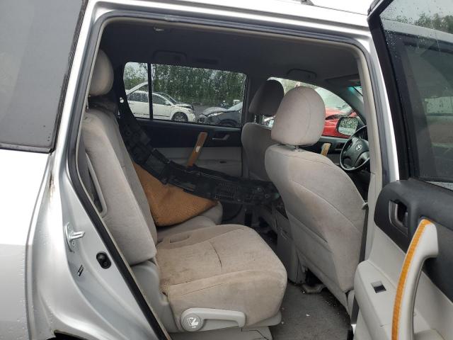 Toyota Highlander Hybrid Image 7