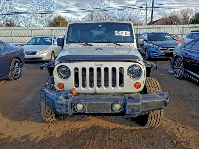 Jeep Wrangler X Image 3