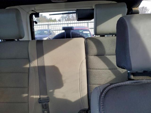 Jeep Wrangler X Image 12