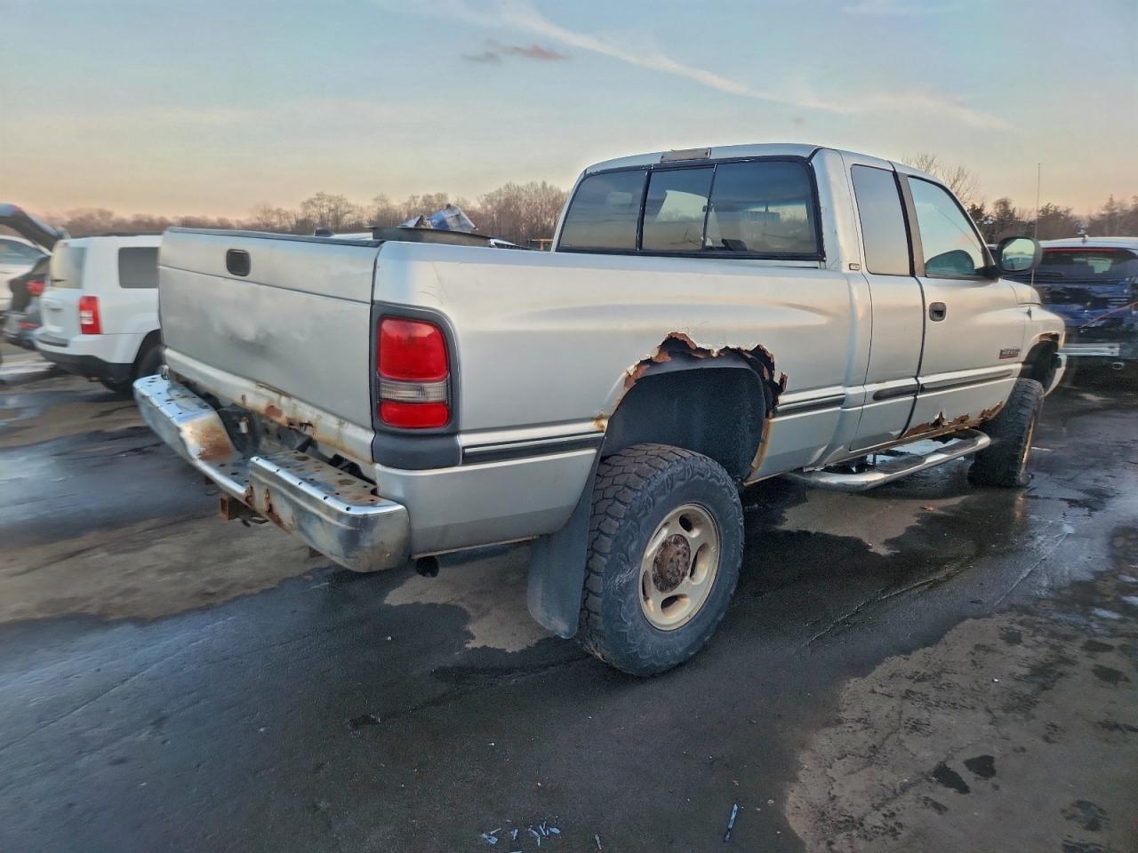 Dodge Ram 2500 Image 5