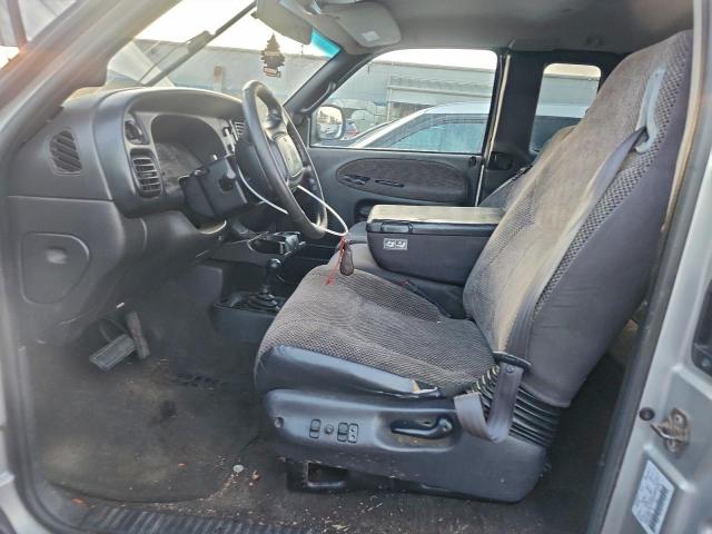 Dodge Ram 2500 Image 3