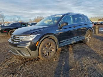  Salvage Volkswagen Tiguan