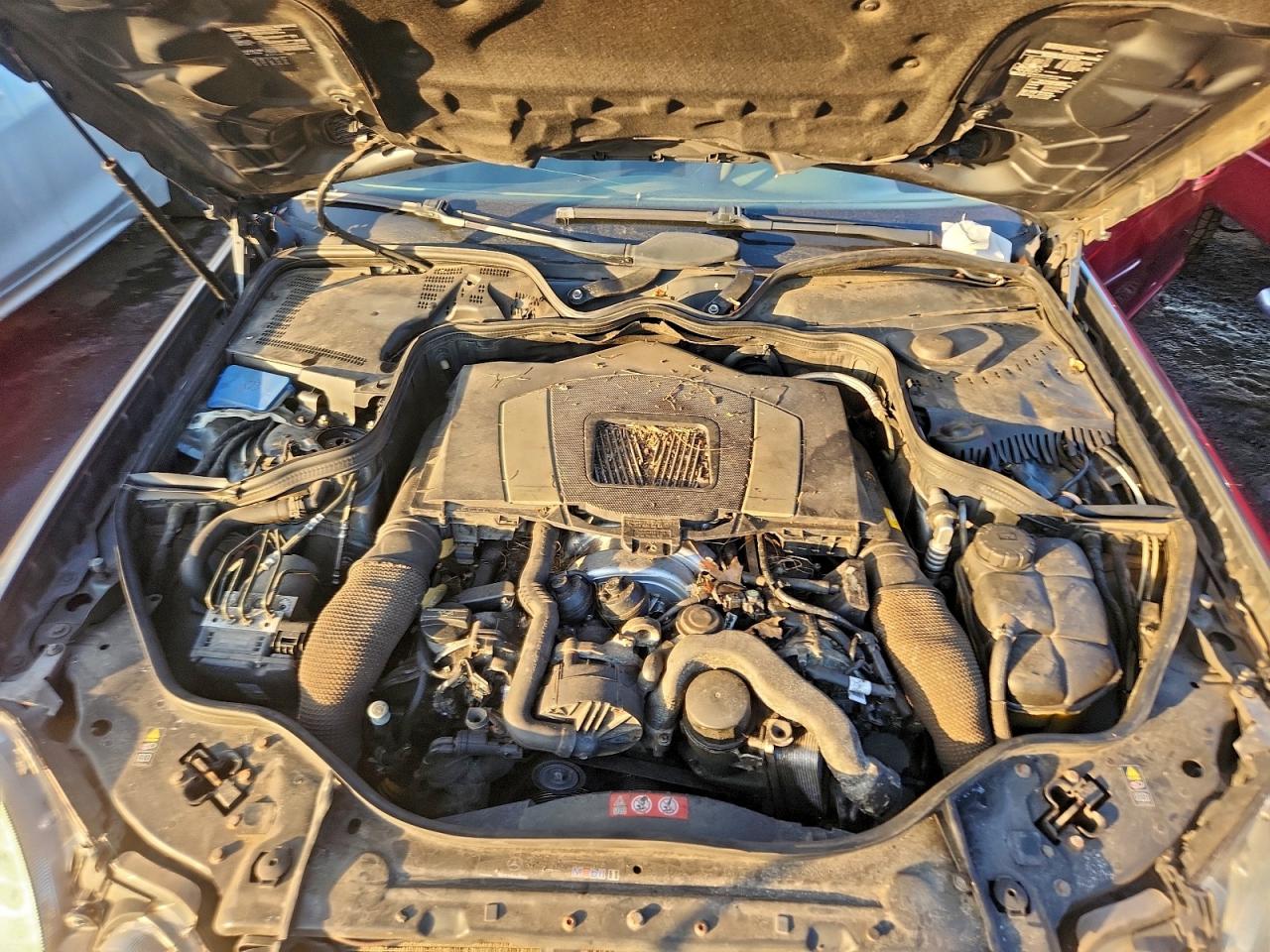 Mercedes-Benz E-Class 550 4matic Image 9