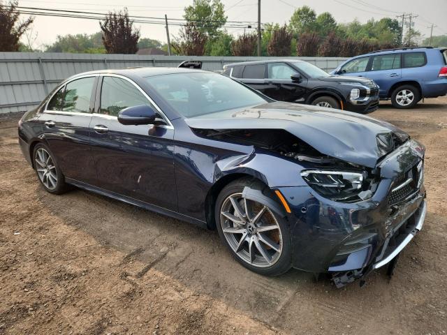 Mercedes-Benz E-Class 350 4matic Image 3