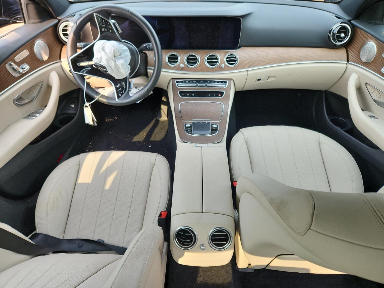 Mercedes-Benz E-Class 350 4matic Image 5