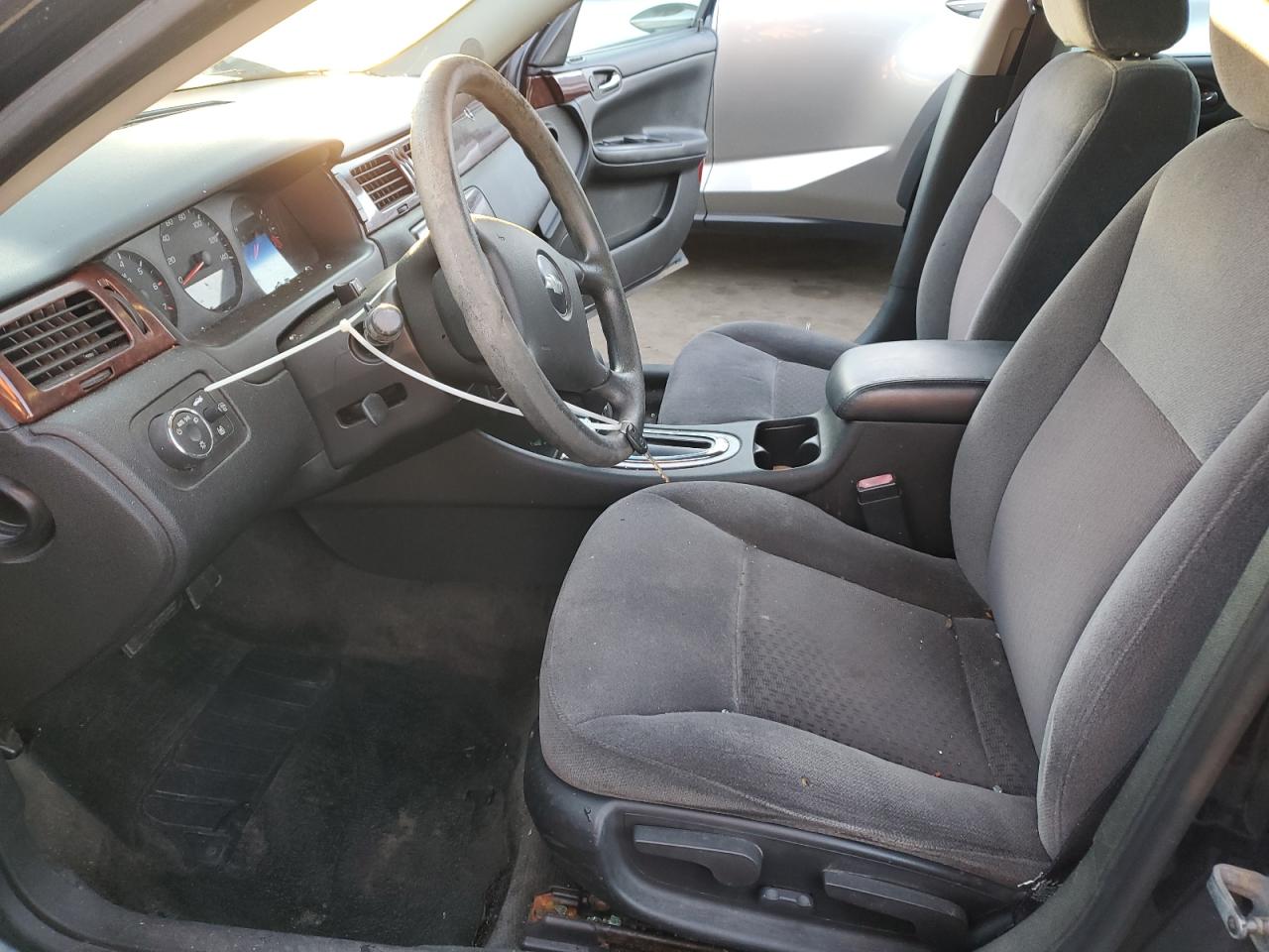 Chevrolet Impala Ls Image 6