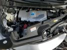 Toyota Prius Le Image 11