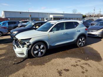  Salvage Volvo XC40