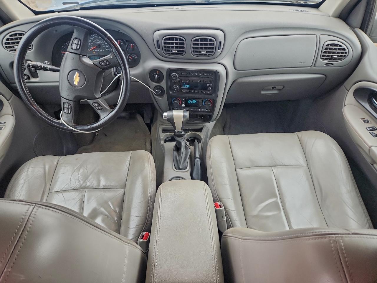 Chevrolet Trailblazer Ls Image 6