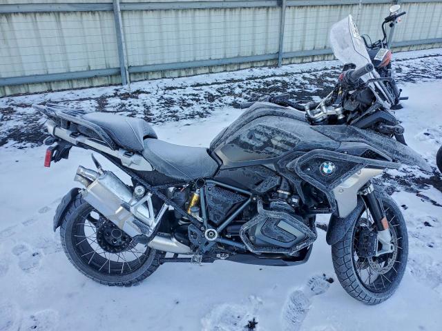  Salvage BMW R-series