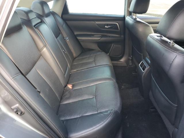 Nissan Altima 2.5 Image 4