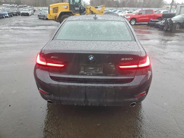 BMW 3 Series Image 11