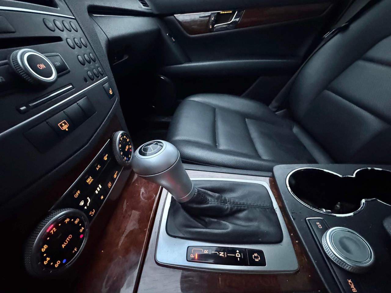 Mercedes-Benz C-Class 300 4matic Image 10