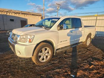  Salvage Nissan Titan