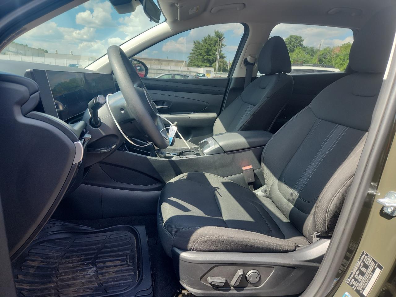 Hyundai TUCSON Sel Image 12