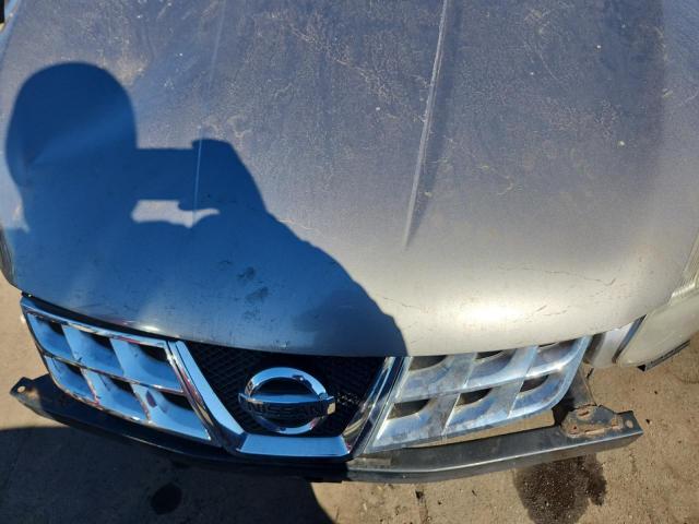 Nissan Rogue S Image 2