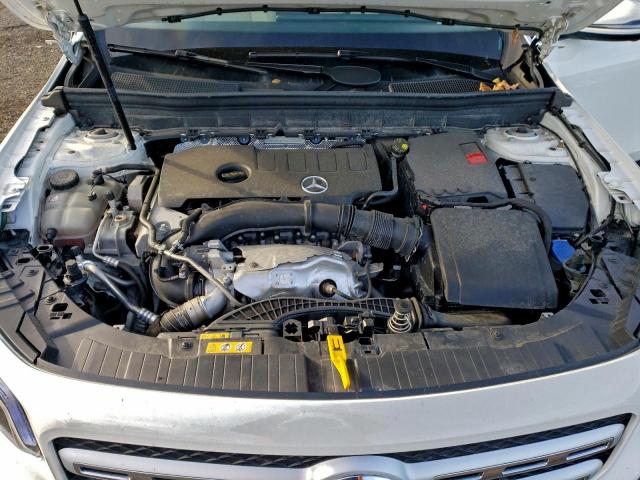 Mercedes-Benz GLB 250 4matic Image 11