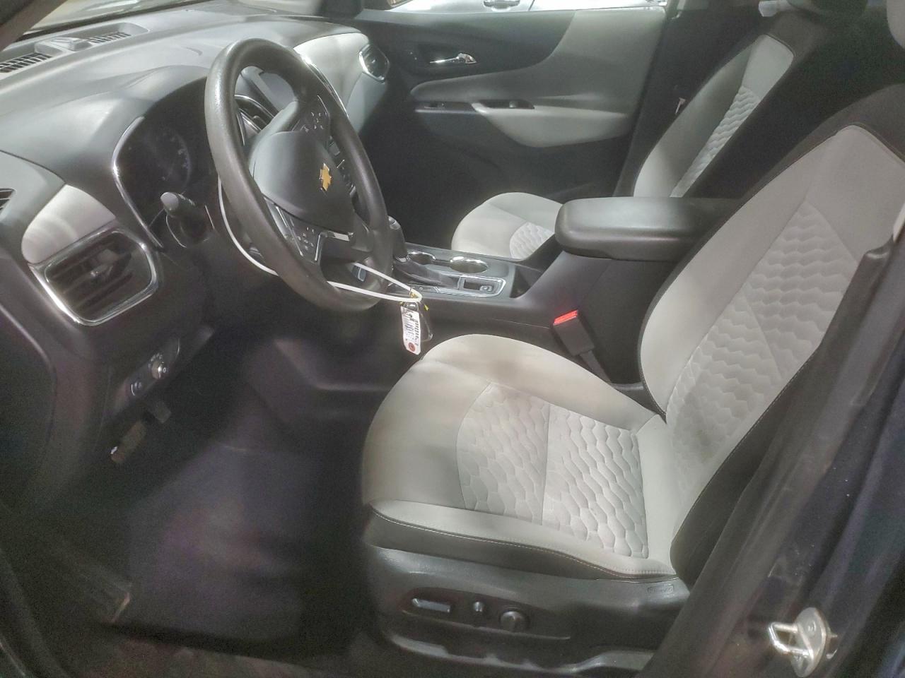 Chevrolet Equinox Ls Image 7