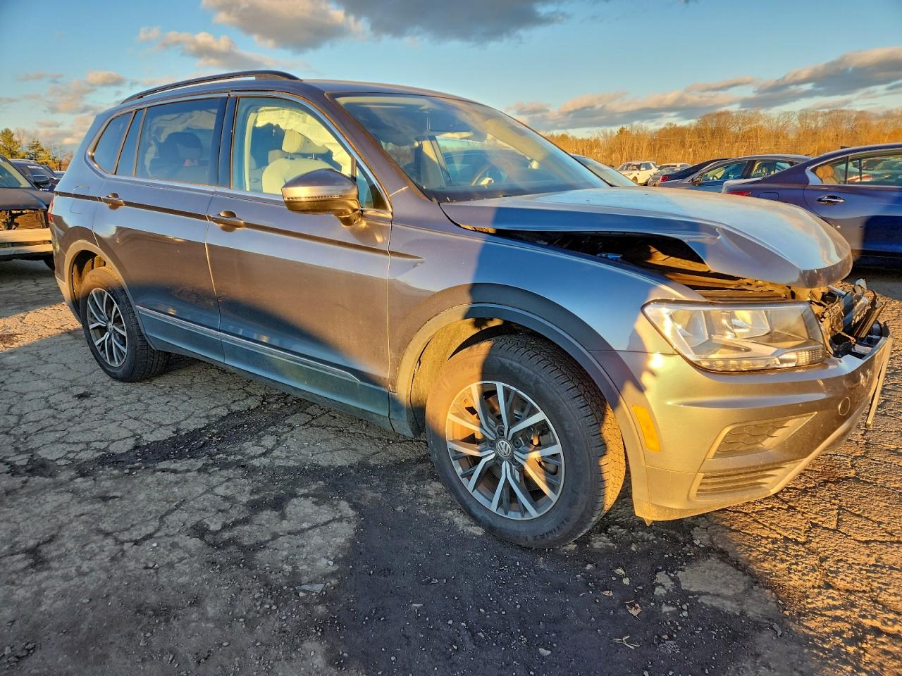 Volkswagen Tiguan Se Image 2