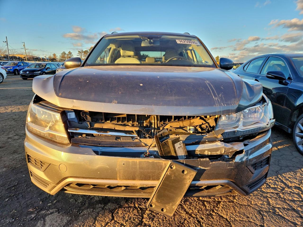 Volkswagen Tiguan Se Image 12