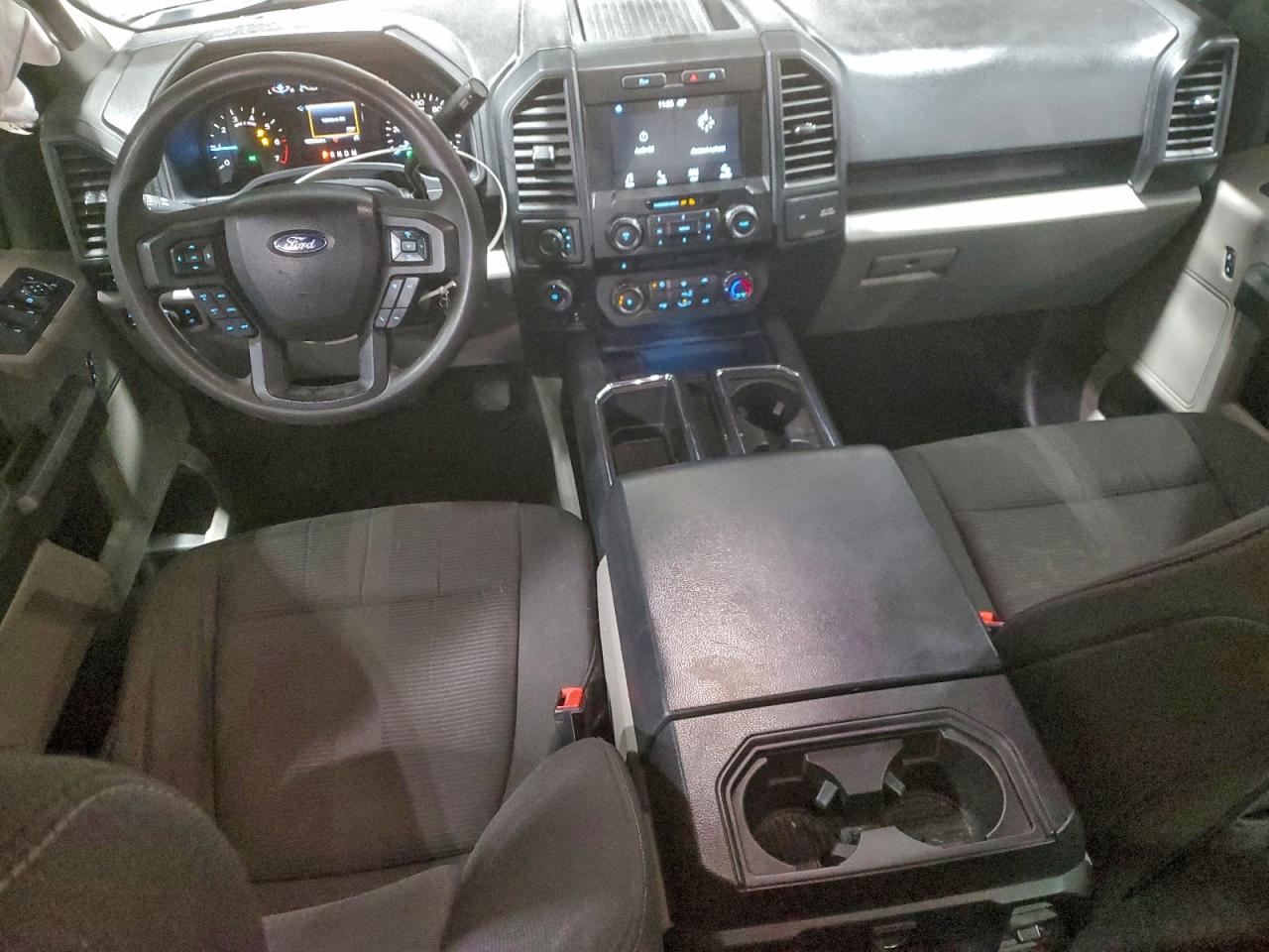 Ford F-150 Super Cab Image 5