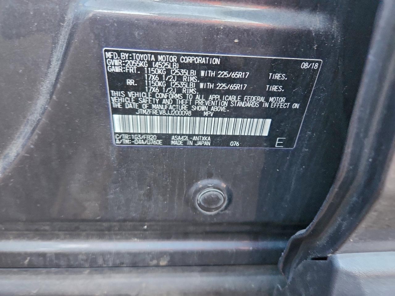 Toyota RAV4 Le Image 10