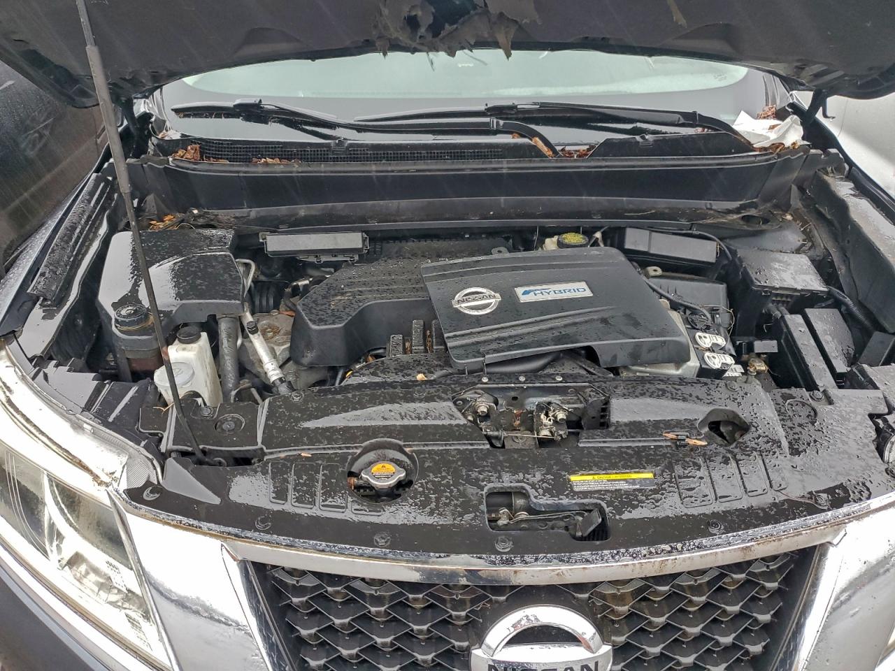 Nissan Pathfinder Sv Hybrid Image 12